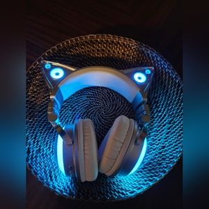 Brookstone Bluetooth Cat Ear Headphones